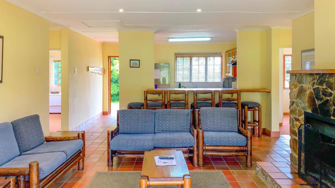 Wits End Mountain Resort Champagne Valley Buitenkant foto