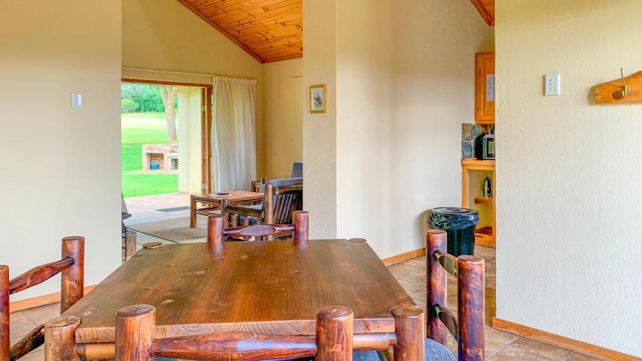 Wits End Mountain Resort Champagne Valley Buitenkant foto