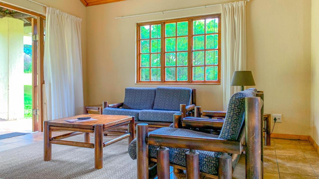 Wits End Mountain Resort Champagne Valley Buitenkant foto