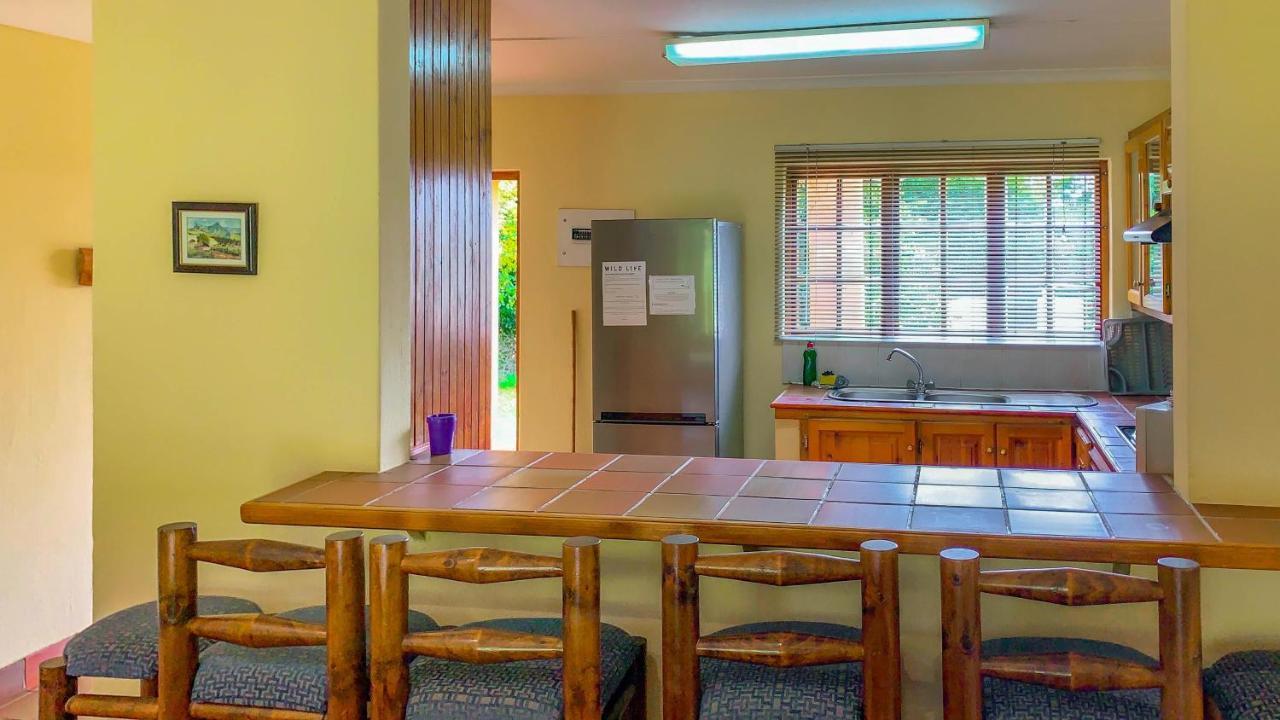 Wits End Mountain Resort Champagne Valley Buitenkant foto