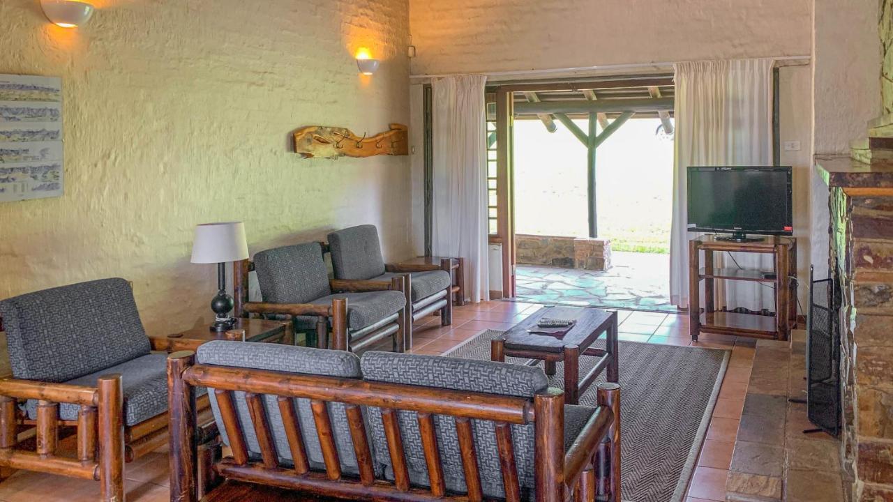 Wits End Mountain Resort Champagne Valley Buitenkant foto